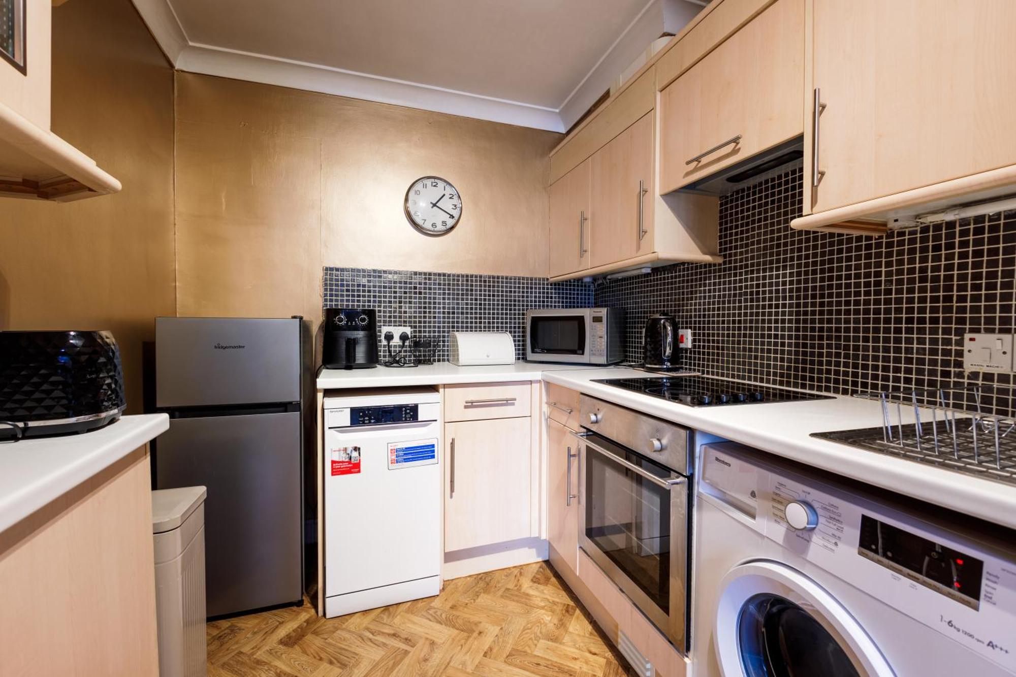 Cosy Flat At Westgate Canterbury Exterior photo